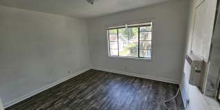 3129 LOWELL Avenue Gallery 4