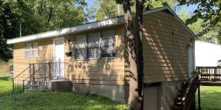Two Bed One Bath Home Available Now Gallery 4