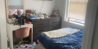Centrally Located, Modern Fenway 2-Bed w/ Laundry Gallery 11