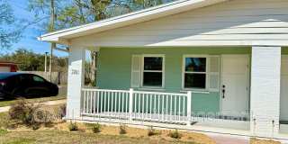 750 Bethune Street Gallery 1