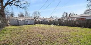 Cozy 3BD/1BTH Home Conveniently Located near I-240 & I-44 Gallery 28