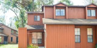 Rockwood Villas 3 bedroom 3 bath end unit Gallery 1
