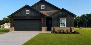 4517 West Van Buren Street Gallery 1
