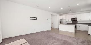 76305 Columbia Drive Gallery 7