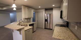 Beautiful 3 Bedroom 2 Bathroom Townhouse in South Tyler! Now offering 1/2 OFF FIRST FULL MONTHS RENT! Gallery 6