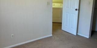 1800 W ELLIOT Road Gallery 15