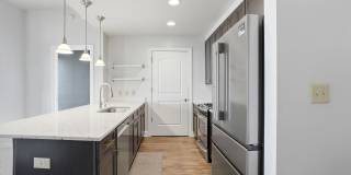701 Royal Court - 911911 Gallery 2