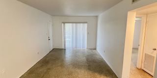 SPACIOUS UPGRADED TWO-BED ONE-BATH UNIT LOCATED IN THE HEART OF LITTLE HAVANA. THE BUILDING HAS A WASHER AND DRYER ON SITE Gallery 6