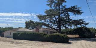 Rural ranch style home with a nice floor plan offering nice amenities. Gallery 1