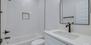 1619 Le Grand Street Gallery 8