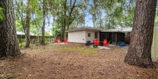Southside Savannah Gem – 4BR Home in Windsor Forest with Sunroom & Patio Gallery 44