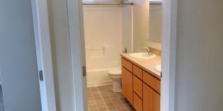 Pet Friendly town house for rent Gallery 12