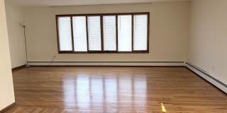 193 Banta Avenue Gallery 3