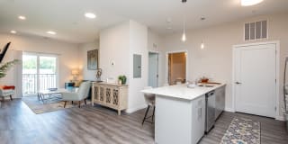 Millside at Heritage Park - 55+ Active Adult Apartment Homes Gallery 23