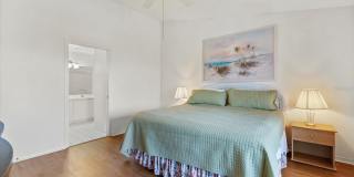 841 WATERSIDE DRIVE Gallery 34