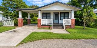 3 Bedroom, 1 Bath House in Lakeland Gallery 1
