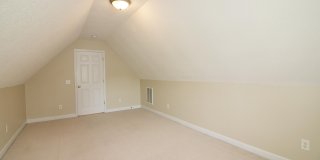 129 Lori Lane Gallery 45