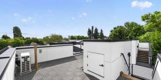 Modern 1-Year-Old Home in Central District w/ Private Rooftop Deck, Lower-Level Private Suite & Multi-Zone A/C Gallery 33