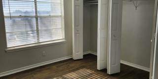 Vintage at Oak Hill Gallery 174