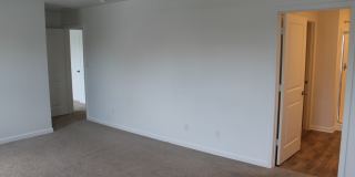 Now Available! Newer 4 BR Home in Decatur Schools! Gallery 8