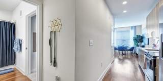 Everly Gallery 12