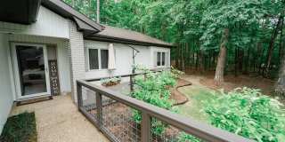 Charming 4 bedroom, 3 bathroom with lots of outdoor living space. Gallery 35