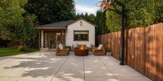 6537 Moore Dr Gallery 2