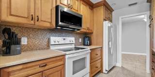 400 Crosswinds Drive Gallery 3