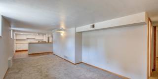 1517 Harrison Gallery 7