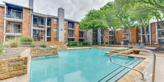 The Manhattan Gallery 19