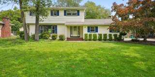 54 Canterbury Dr Gallery 1