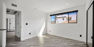 955 N Oxford Avenue Gallery 45