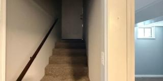 4 bedroom/1 bath/detached storage building Gallery 23