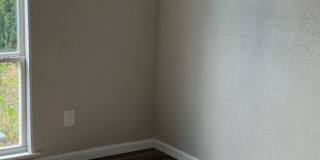 4 Bedroom, 2 Bathroom Home Gallery 31