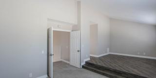 Spacious Rental in Anaheim Hills Gallery 69