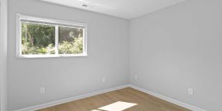 The Alcove Gallery 7