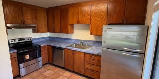 2-Bedroom, 1.5 Bathroom Townhome in Quiet El Sobrante Neighborhood Gallery 1