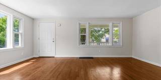 35743 E Michigan Avenue Gallery 4
