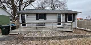 Main level house available for rent Gallery 1