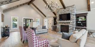 Piccadilly Gallery 27