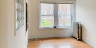 1825-39 W Foster / 5131-37 N Wolcott Gallery 8