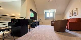 242 West Rosser Street Gallery 32