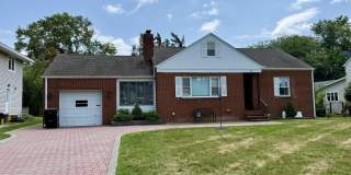 19 South Drive Gallery 1