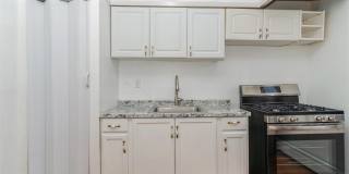 9312 Avenue M Gallery 7