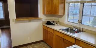 Charming 2 Bedroom, 1 bath- Lyncourt Gallery 9