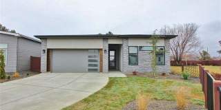 3819 W Crossley Dr. Gallery 1