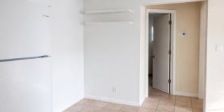 111 SW 14th Court Gallery 5