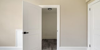 415 CITY Avenue Gallery 19