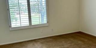 2380 Sunningdale Gallery 10