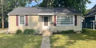 Two Bedroom Home in the Heart of Historic Zionsville Gallery 1
